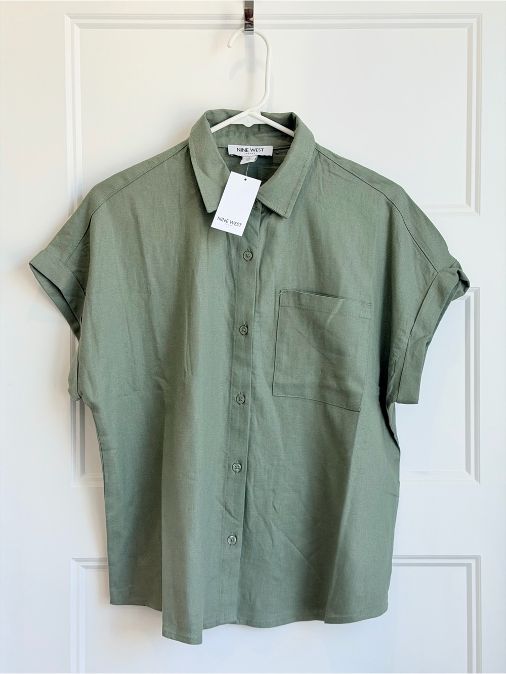 Nine West Olive Short-Sleeve Button-Front Shirt